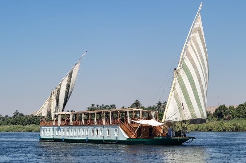 Segeln Queen Farida